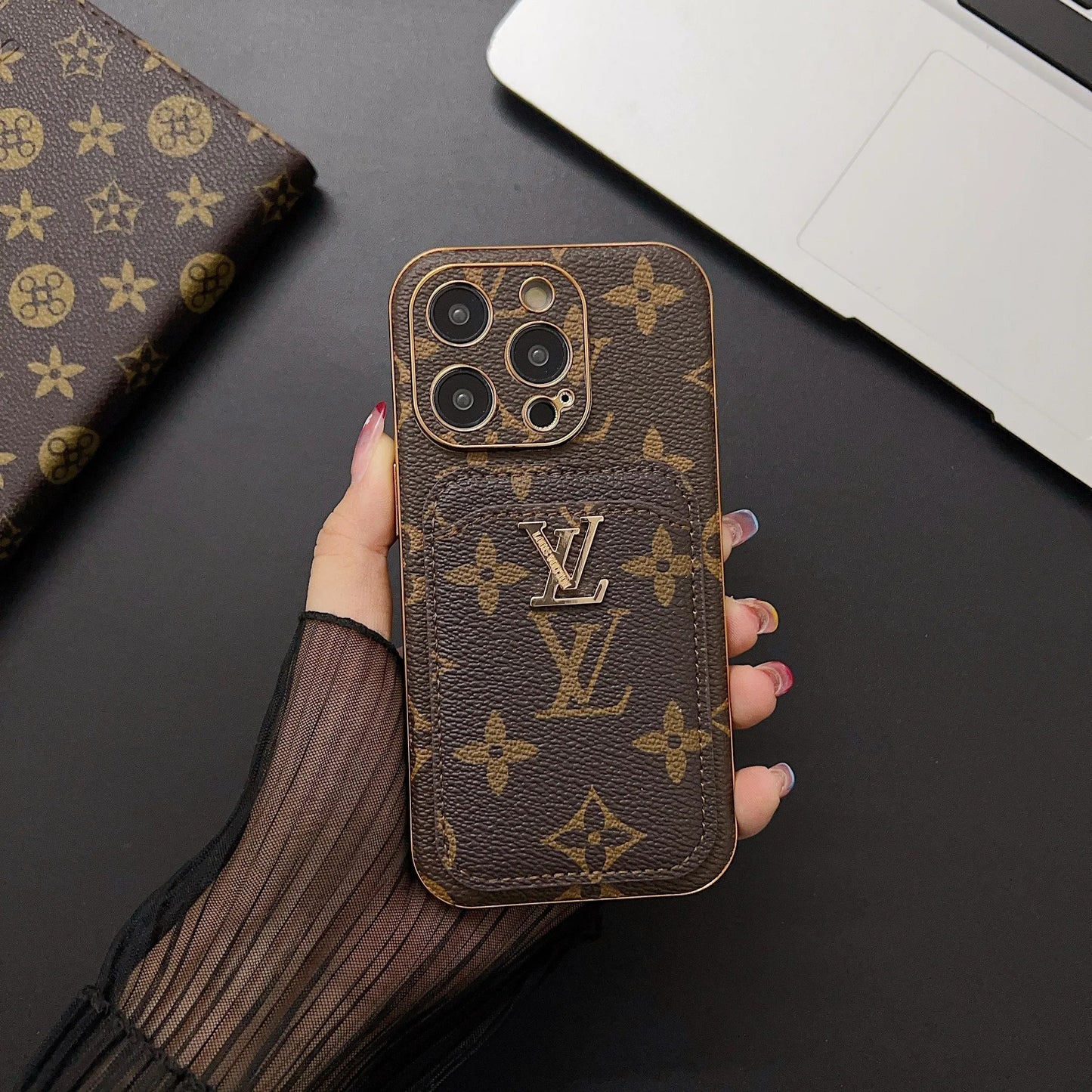 Classic V iPhone Case | Shine